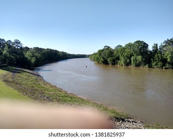 Beautiful Picture Of The Black Warrior River In Moundville, Alabama