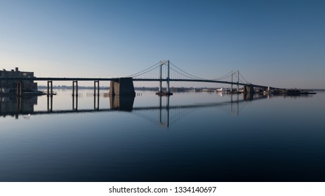 131 Throgs Neck Bridge Images, Stock Photos & Vectors | Shutterstock