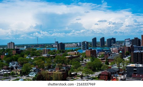 Beautiful Picture Of West Windsor Ontario Also Overlooking Detriot Michigan