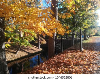 beautiful Polish autumn, lovely autumn day, wonderful memories, essence of beauty
