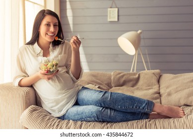 Pregnant Lady Images, Stock Photos & Vectors | Shutterstock