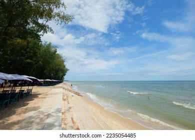 Beautiful sea, Cha-am Beach, Phetchaburi, Thailand - Shutterstock ID 2235054485