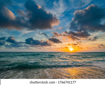 沖縄 海と空 の画像 写真素材 ベクター画像 Shutterstock