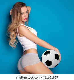 Soccer girls sexy Andrea Falcon