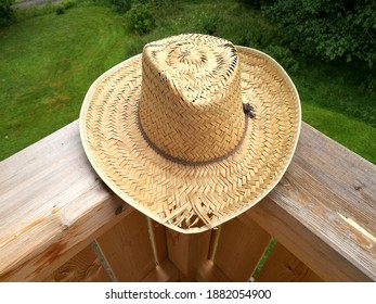 1,411 Thatch hat Images, Stock Photos & Vectors | Shutterstock