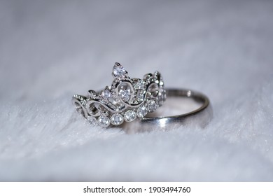 Beautiful Silver Princess Crown Wedding Engagement Ring