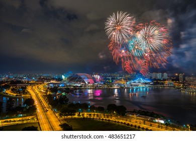 159 Singapore national stadium night Images, Stock Photos & Vectors ...