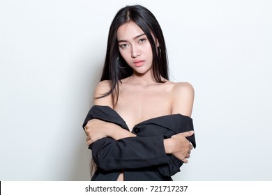 Classy Chinese Nudes - Naked Chinese Girls Images, Stock Photos & Vectors ...