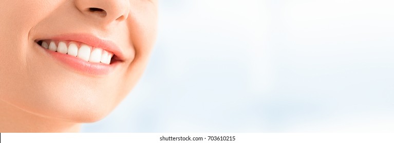 Gratis Odontologia Imagenes Fotos De Stock Y Vectores Shutterstock