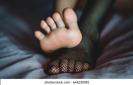 Sexy Women Spreading Their Toes