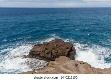 Beautiful Spitting Cave Of Portlock Vista On Oahu, Hawaii