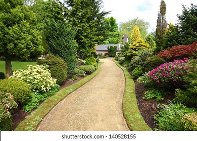 Beautiful Spring Garden Design