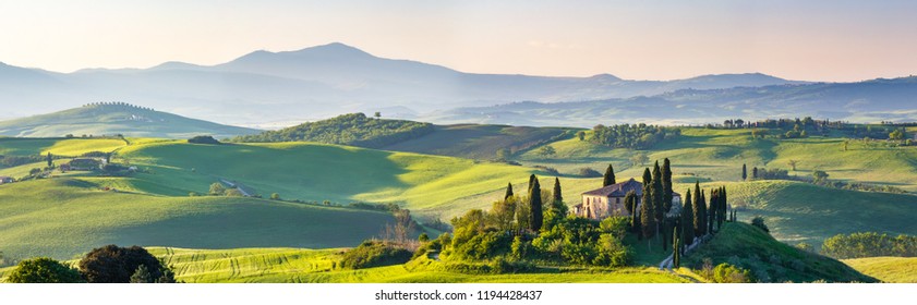 Schöne Quelllandschaft in der Toskana, Italien
