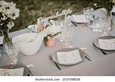 Beautiful Summer Bachelorette Party Decorations