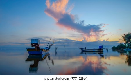 Beautiful Sunrise Jubakar Pantai Tumpat Where Stock Photo 777432964 