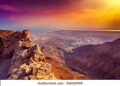 Beautiful Sunrise Over Masada Fortress. Ruins Of King Herod's Palace In Judaean Desert. Wild Nature Israel.