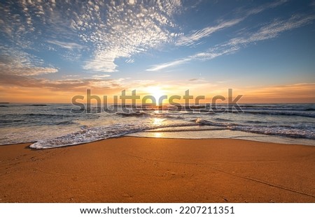 Beautiful sunrise over the Pacific Ocean