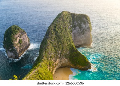 Beautiful Sunset Amazing View Kelingking Beach Stock Photo 1266500536 ...