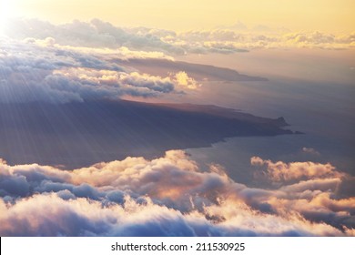 Beautiful sunset cloud and hill above