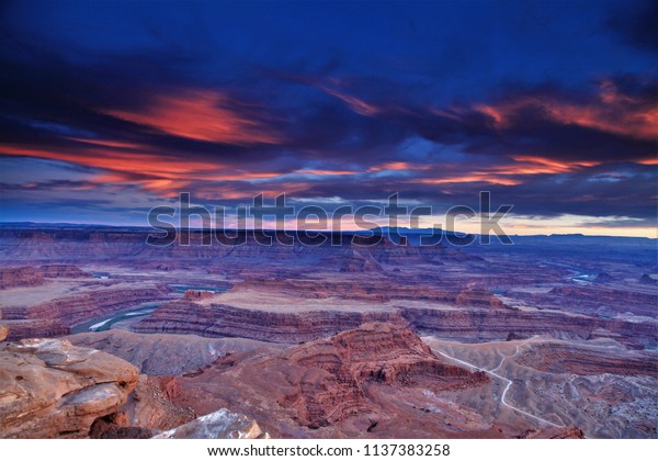 Beautiful Sunset Dead Horse State Park Stock Photo 1137383258 ...