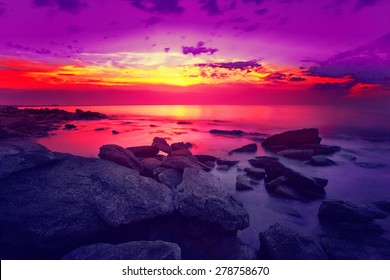 Beautiful sunset over sea