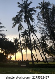 Beautiful Sunset Pictures From A Small Beach Town In Vietnam 