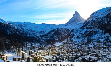 Beautiful Sunset View Matterhorn Village Zermatt Stock Photo 1352545586 