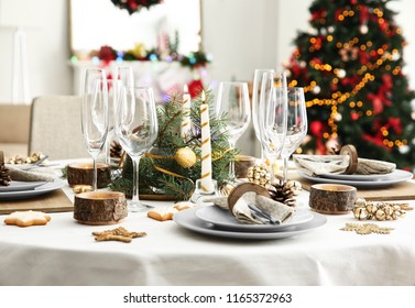 Beautiful Table Setting For Christmas Dinner