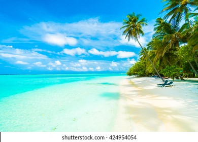 3,070,087 Tropical beach background Images, Stock Photos & Vectors ...