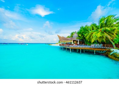 Beautiful Tropical Maldives Resort Hotel Island Stock Photo 461112637 ...