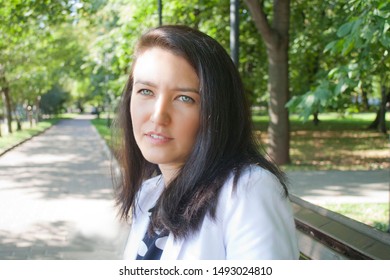 Royalty Free Pretty Gitl With Wavy Hair Stock Images Photos