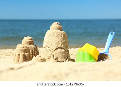 beach toys for making sand castles