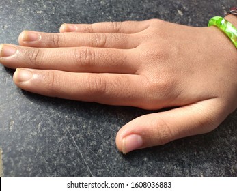 girls beautiful hand