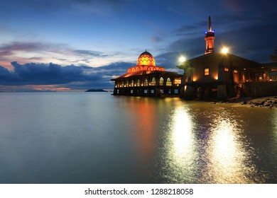 Masjid Terapung Kuala Perlis Images Stock Photos Vectors Shutterstock