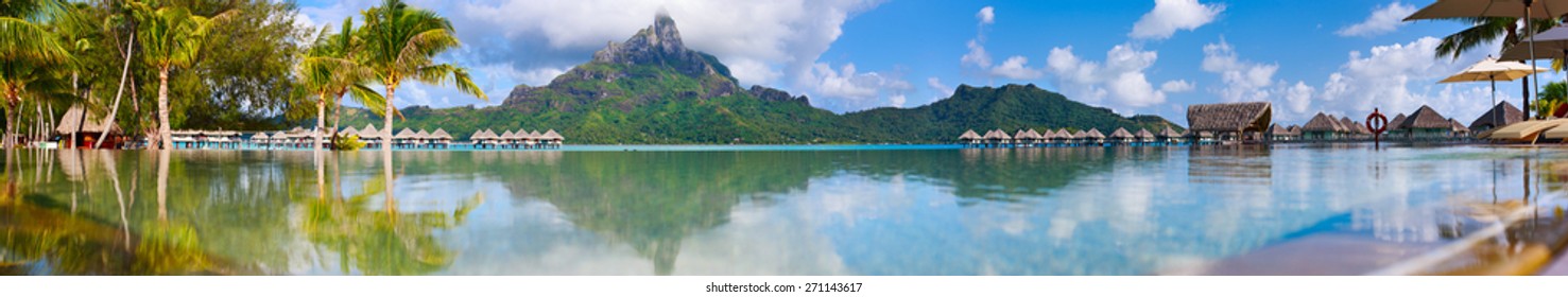 Красивый вид на гору Отеману на острове Бора-Бора. Широкая панорама идеально fpr баннер