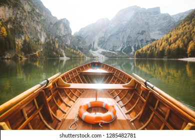 10,374 Italian wooden boats Images, Stock Photos & Vectors | Shutterstock