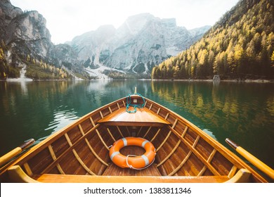 10,571 Italian Wooden Boat Images, Stock Photos & Vectors | Shutterstock