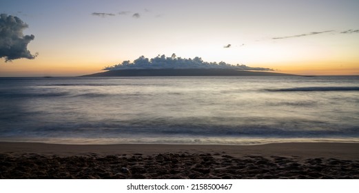 A Beautiful View Of The Wavy North Pacific Ocean Hitting The  Kaanapali Beach On The Coast