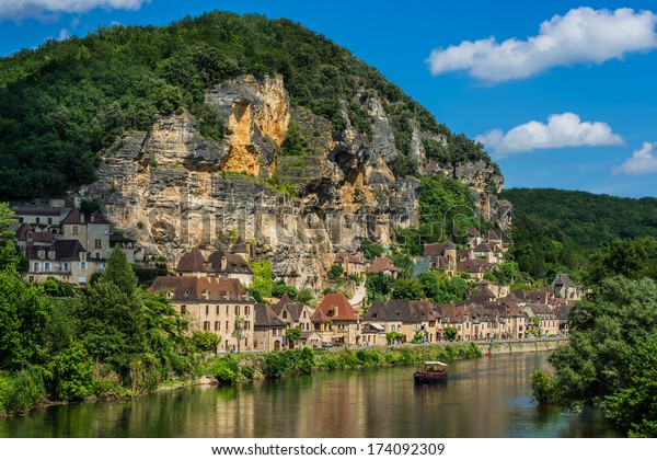Beautiful Village La Roque Gageac Dordogne Stock Photo Edit Now