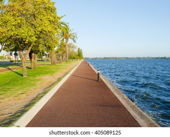 Beautiful Walkway Along Swan River, Perth