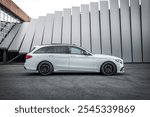 Beautiful wallpaper of a white special breed Powerful V8 stationwagon car