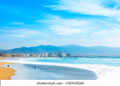 Beautiful Waves Of The Pacific Ocean In La Serena, Chile