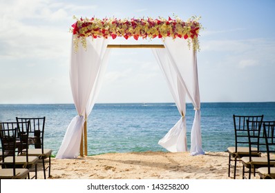 11,931 Beach Wedding Arch Images, Stock Photos & Vectors | Shutterstock