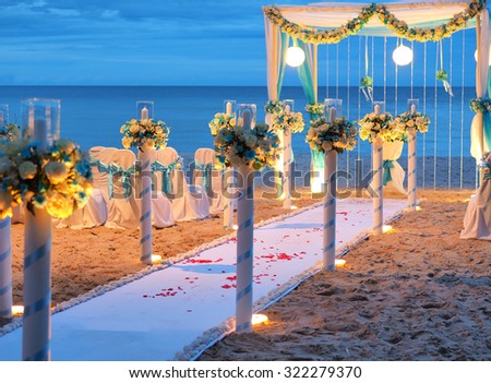 Beautiful Wedding Arch On Beach Stockfoto Jetzt Bearbeiten