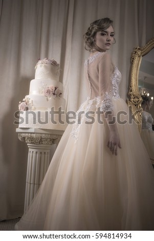 Beautiful Bride Dress Up