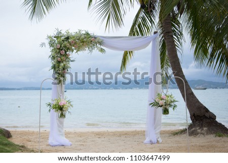 Beautiful wedding set-up.