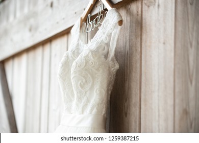 Bride Strapless Dress Images Stock Photos Vectors Shutterstock
