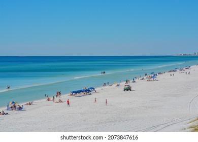 Beautiful  White Sand Beach Of Miramar Beach On The Gulf Of Mexico In South Walton, Florida