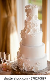 Beautiful White Wedding Cake
