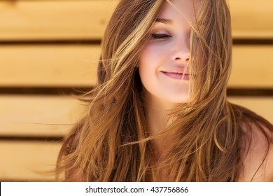 Beautiful woman - Shutterstock ID 437756866